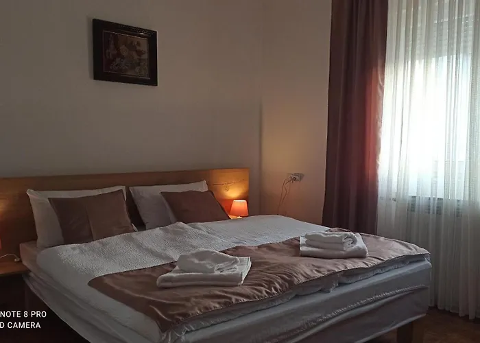 Kuca Donji Park Villa